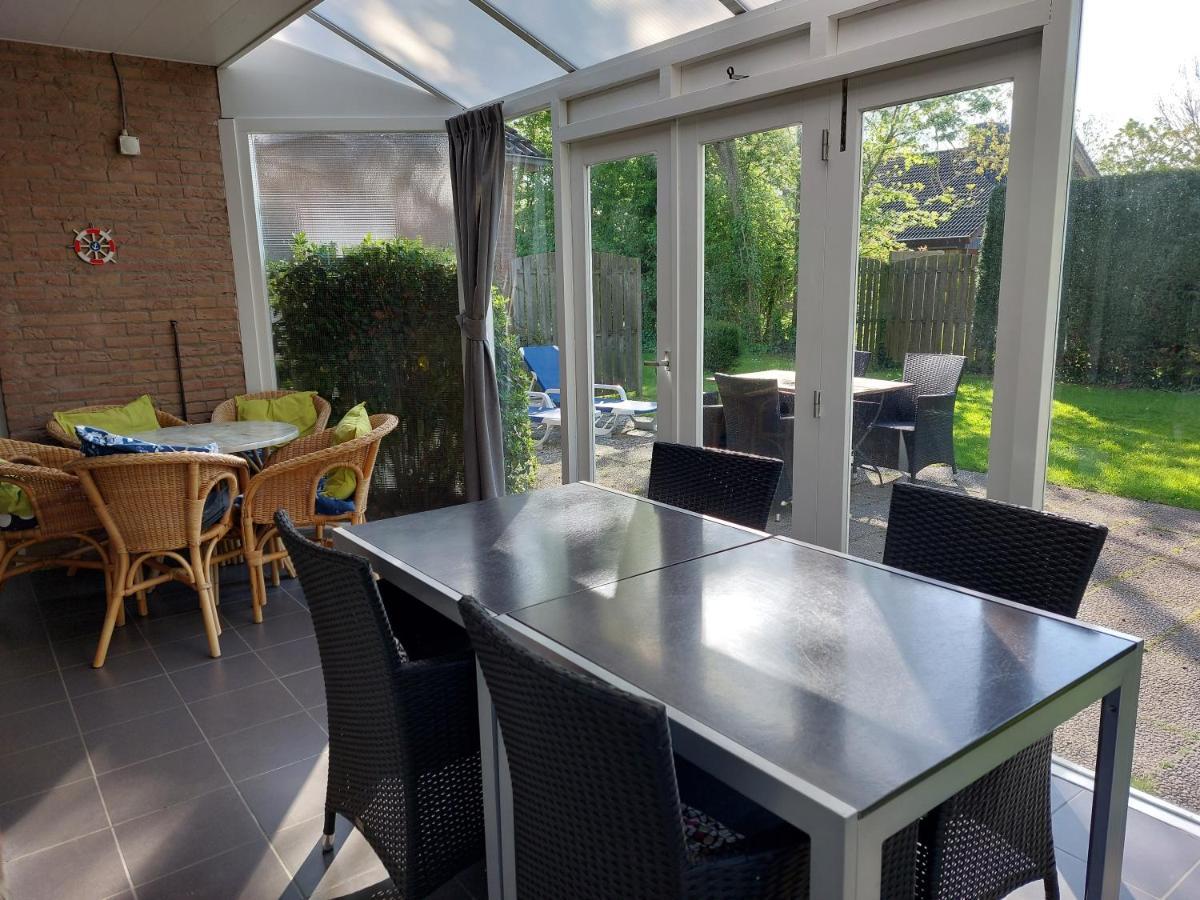 Boszicht 1 Appartement In Oostkapelle Luaran gambar