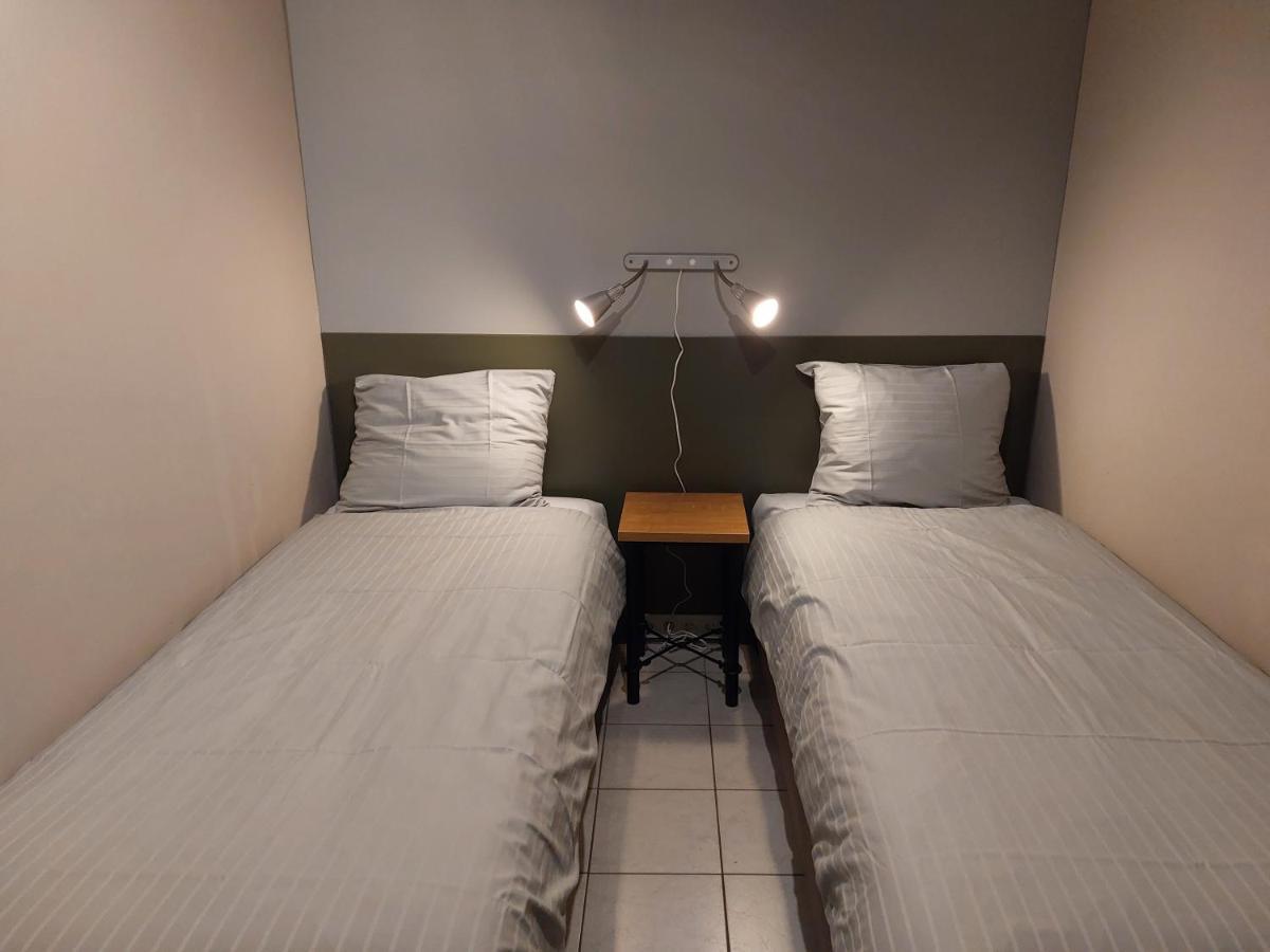 Boszicht 1 Appartement In Oostkapelle Luaran gambar